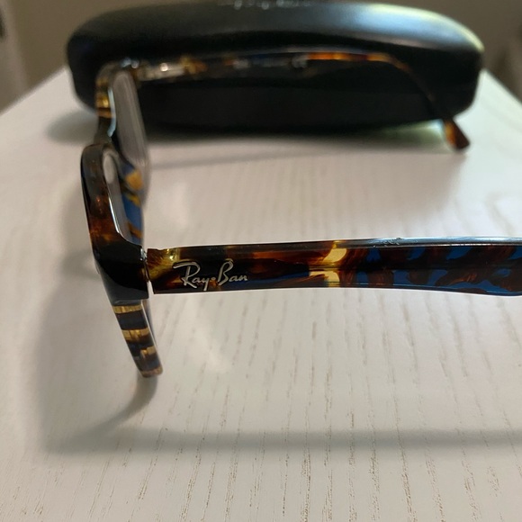 Ray-Ban Eyeglasses Tortoise Frames - Picture 2 of 3